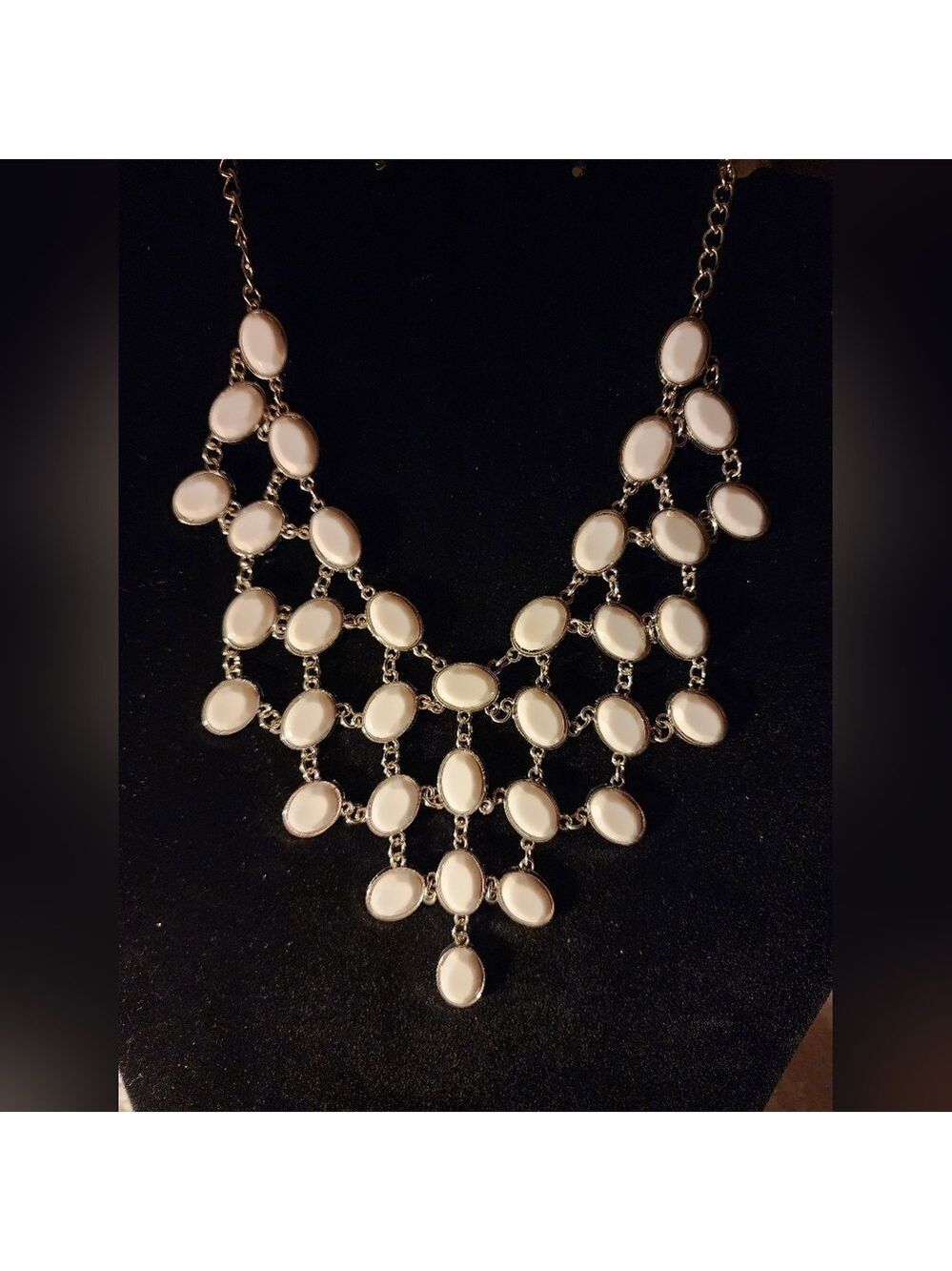 Elegant Silver-Tone White Oval Statement Bib Necklace